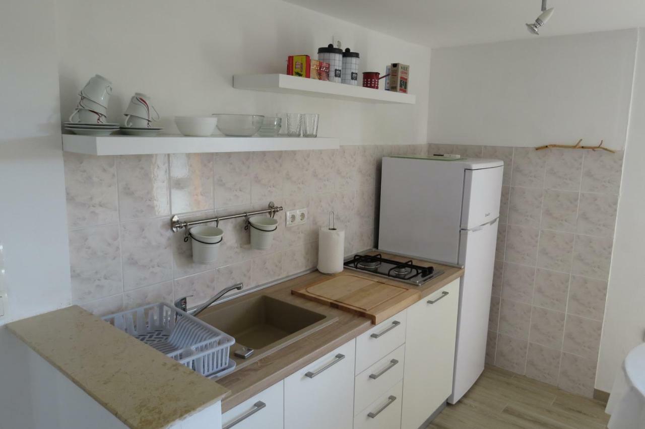 Apartman Biba Lubenice Exteriér fotografie